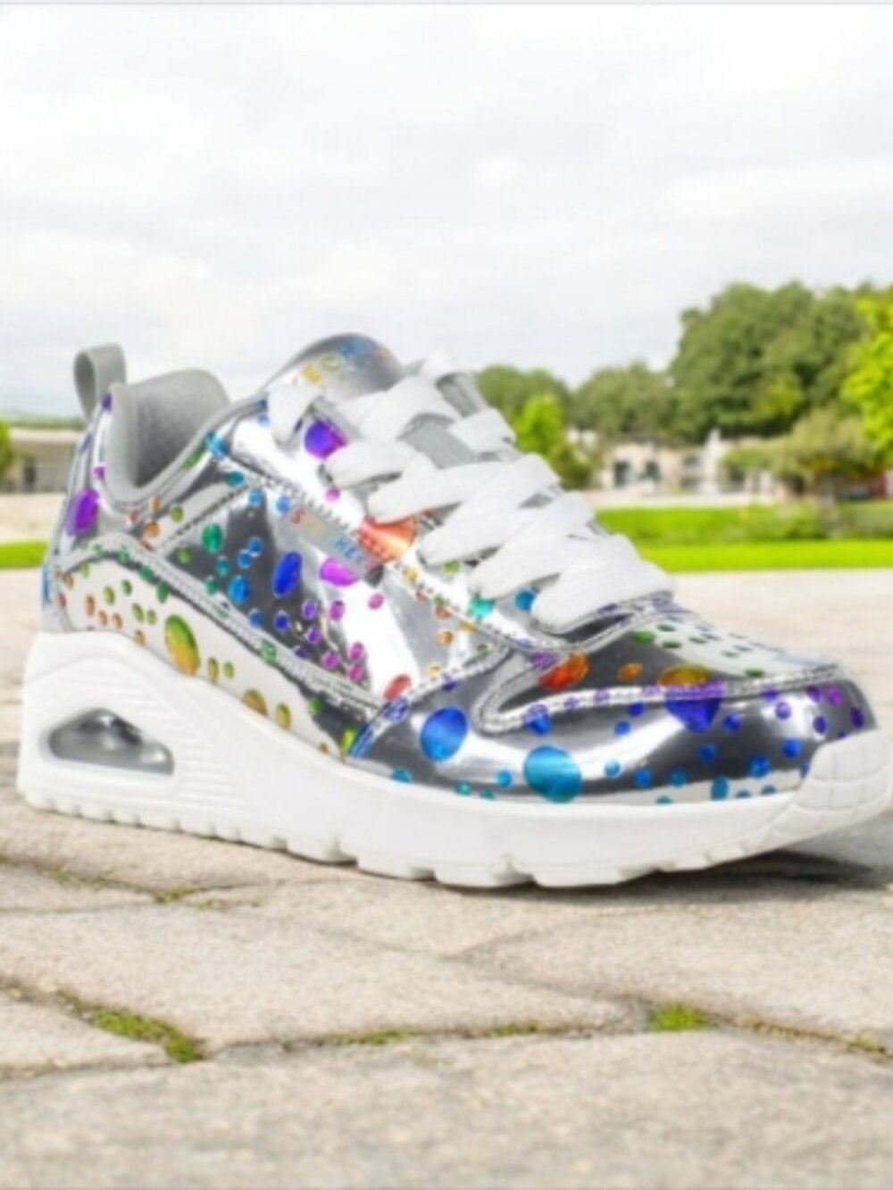 (Like New, Worn Once) Skechers Uno Metallic Lava Silver/ Multicolored Sneakers